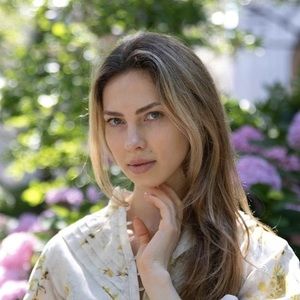 Meet your Posher, Polina